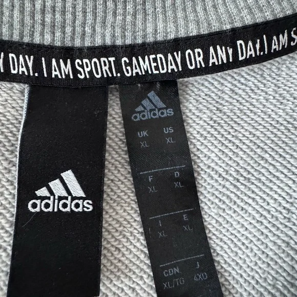 Adidas Crewneck Gray Sweatshirt - Size XL - Picture 5 of 8